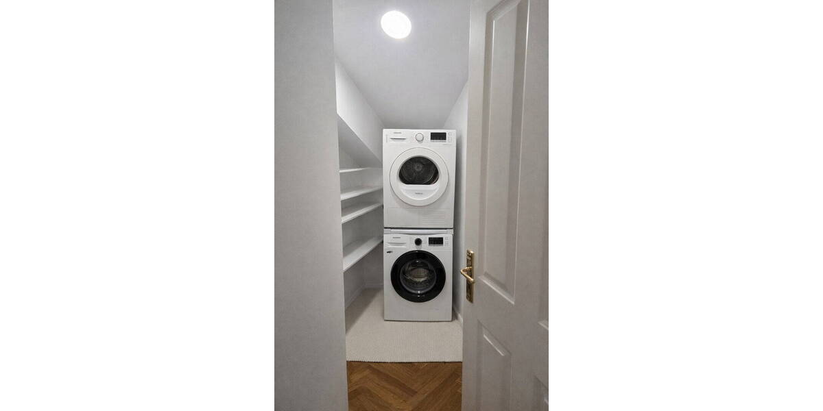 Etagenwohnung Berlin Steglitz - 4 Zimmer, 122 m&sup2;, 2.200&euro; | Angebot:26185632