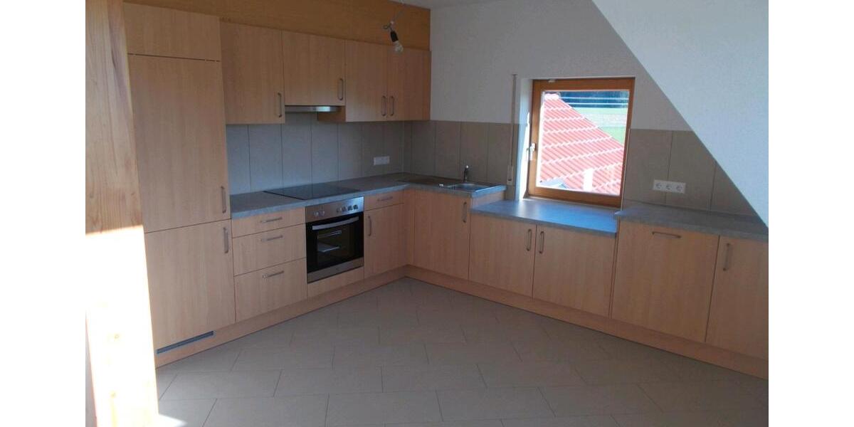 Dachgeschoßwohnung Bad Wurzach - 3 Zimmer, 75 m&sup2;, 700&euro; | Angebot:25852564