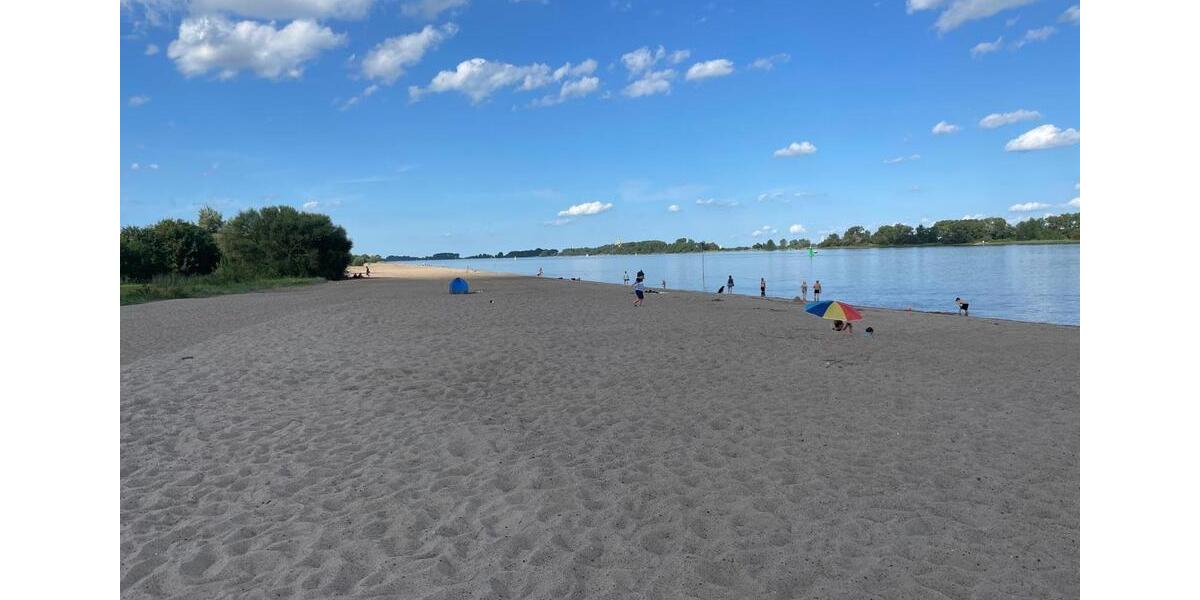 Doppelhaushälfte Elsfleth - 5 Zimmer, 130 m&sup2;, 985&euro; | Angebot:25142026