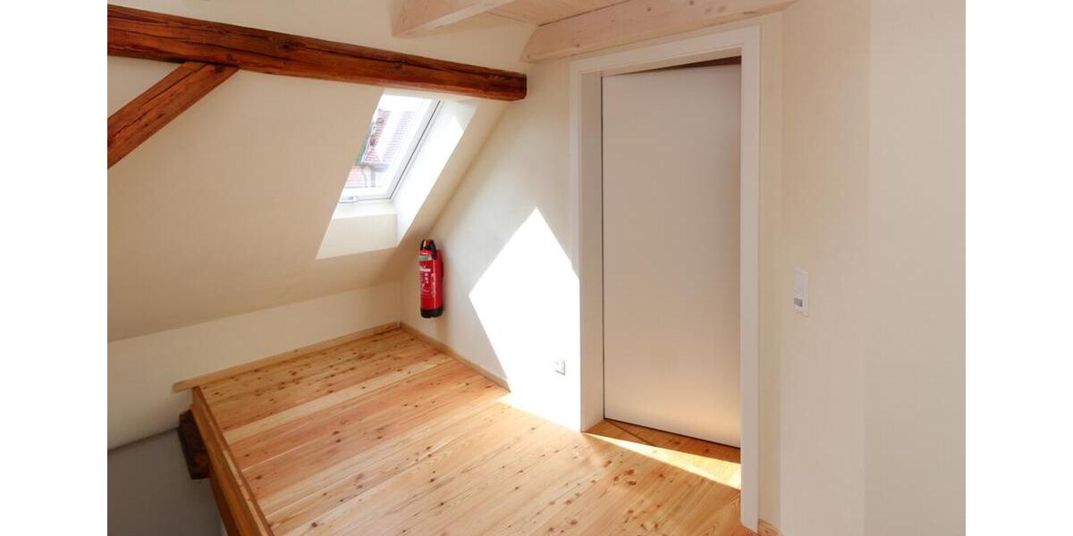 Dachgeschoßwohnung Schlitz - 2 Zimmer, 44 m&sup2;, 500&euro; | Angebot:26366726