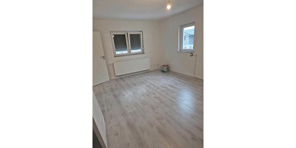 Etagenwohnung Lampertheim - 2 Zimmer, 61 m&sup2;, 800&euro; | Angebot:25655269