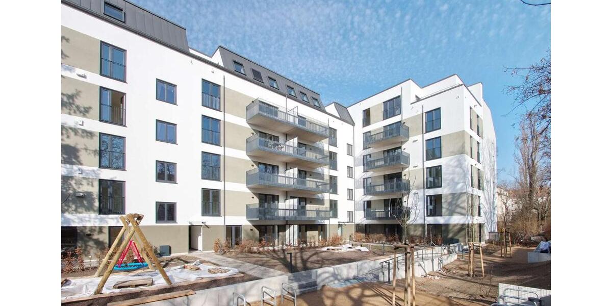 Erdgeschoßwohnung Berlin Lichtenberg - 3.5 Zimmer, 90 m&sup2;, 1.980&euro; | Angebot:26563363