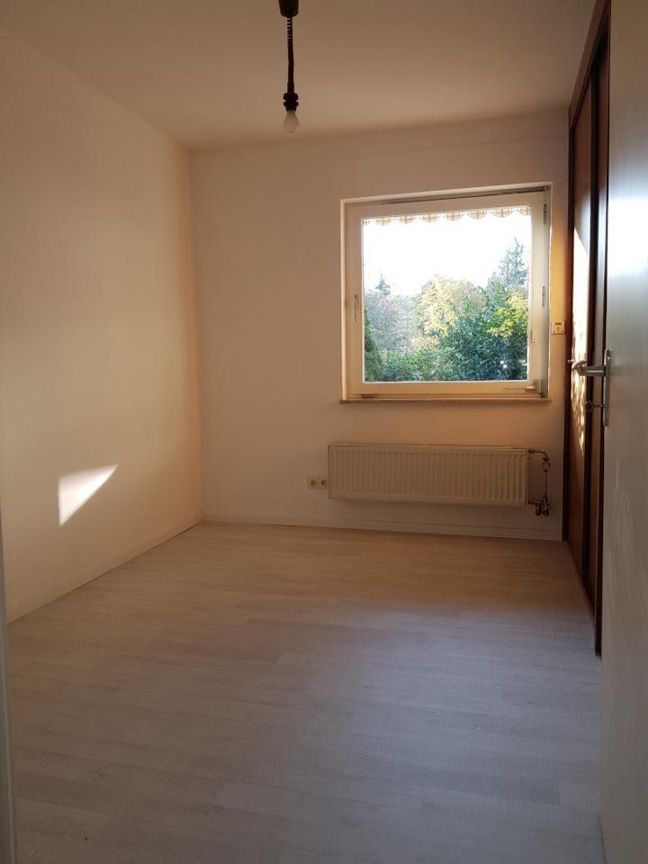 WG Zimmer in Friedrichsdorf, nahe s Bahn Seulberg zimmer