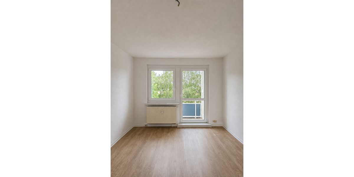 Etagenwohnung Döbeln Sörmitz - 3 Zimmer, 60 m&sup2;, 377&euro; | Angebot:26941511