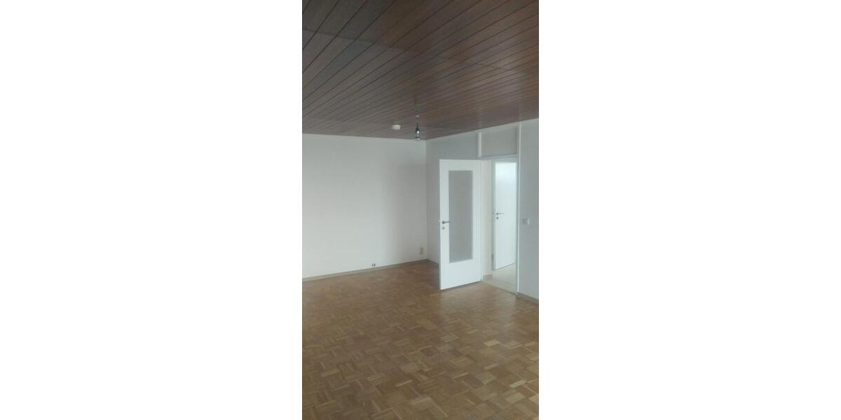Etagenwohnung Wittlich - 4 Zimmer, 97 m&sup2;, 1.100&euro; | Angebot:24997340