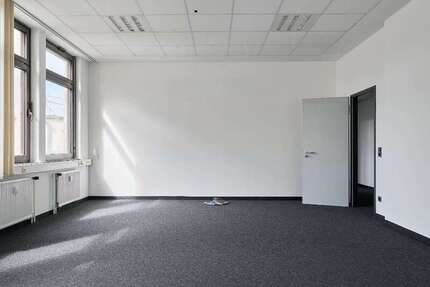 Büro in Nürnberg 1.806 € 232 m² zimmer