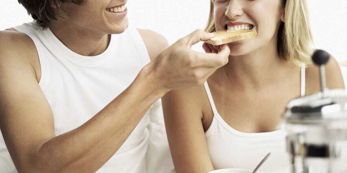 Etagenwohnung Neubrandenburg Reitbahnviertel - 3 Zimmer, 62 m&sup2;, 271&euro; | Angebot:26167296