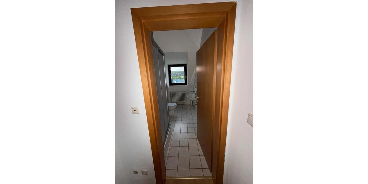 Dachgeschoßwohnung Trier Nord - 3 Zimmer, 70 m&sup2;, 940&euro; | Angebot:26238647