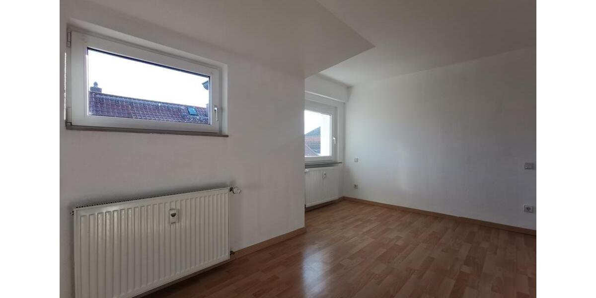 Etagenwohnung Eilenburg - 2 Zimmer, 65 m&sup2;, 490&euro; | Angebot:26252672
