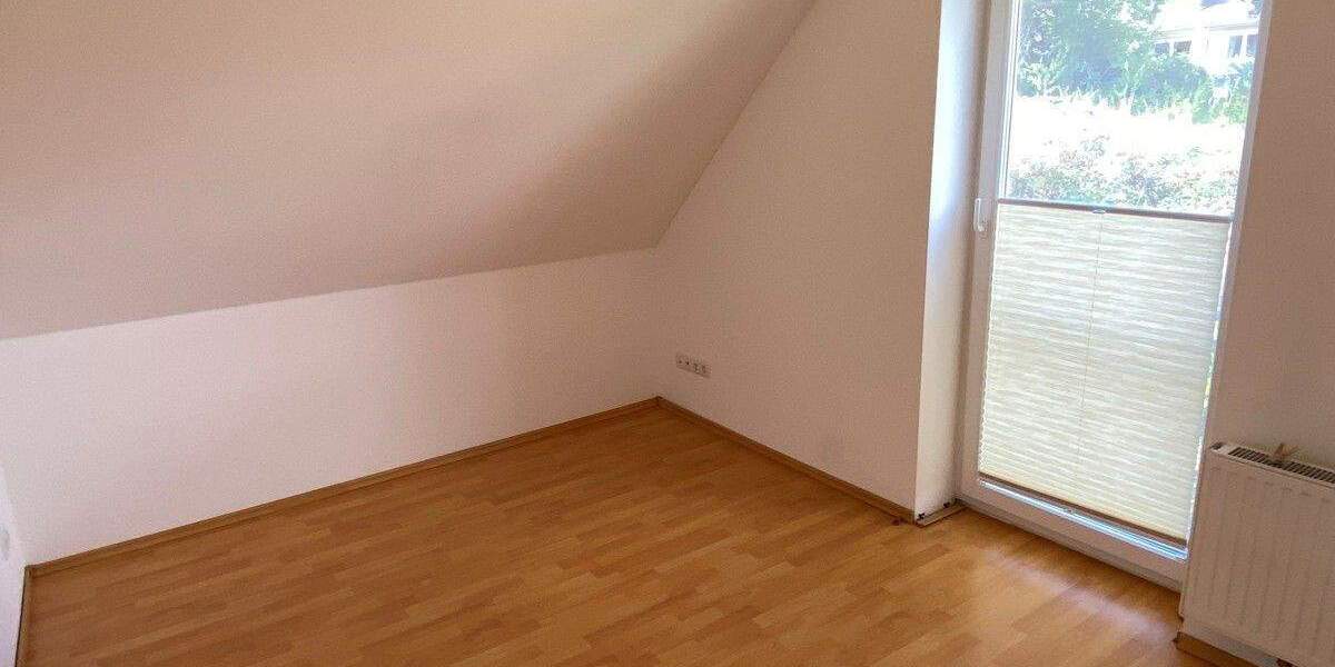 Mehrfamilienhaus, Wohnhaus Hamburg-Eißendorf Eißendorf - 6 Zimmer, 160 m&sup2;, 2.150&euro; | Angebot:25038193