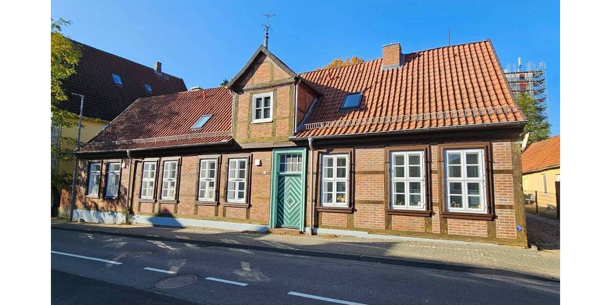 Doppelhaushälfte Celle Hehlentor - 4 Zimmer, 115 m&sup2;, 1.400&euro; | Angebot:26201880