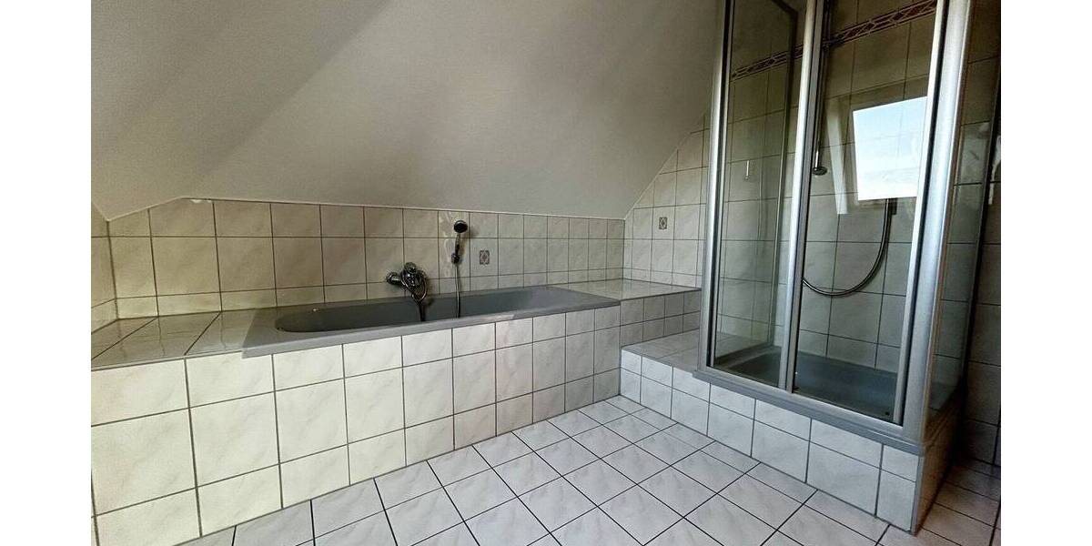 Etagenwohnung Mülsen Mülsen St Jacob - 2 Zimmer, 62 m&sup2;, 400&euro; | Angebot:26156486