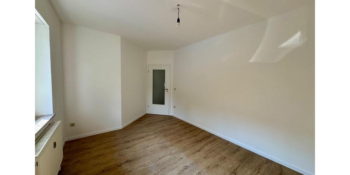 Erdgeschoßwohnung Hallenberg - 4 Zimmer, 84 m&sup2;, 730&euro; | Angebot:24687515