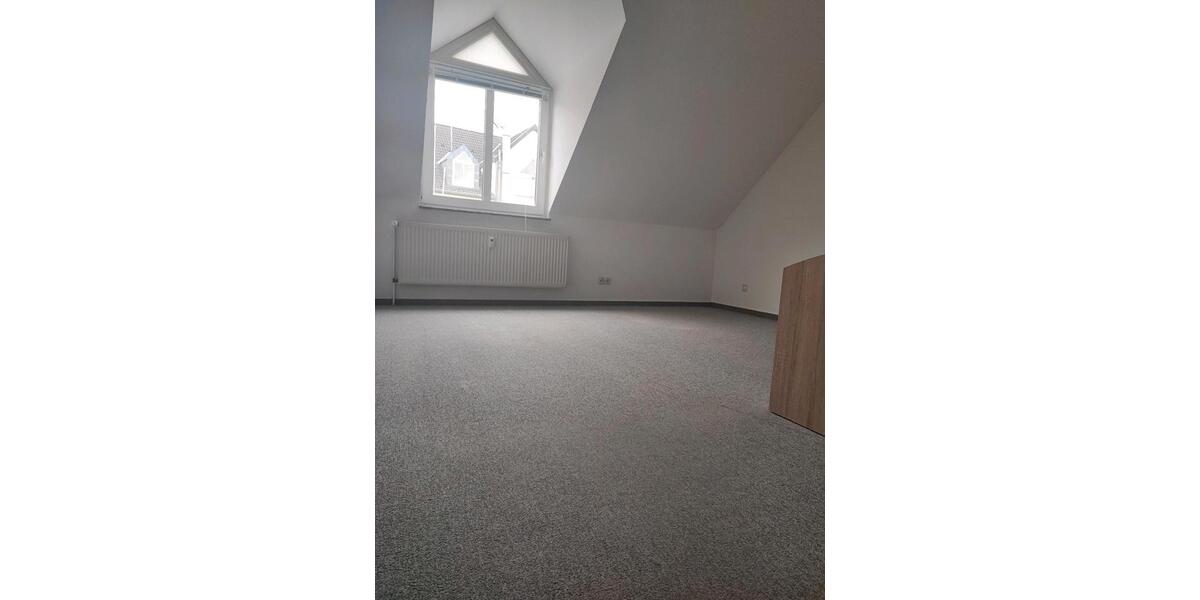 Etagenwohnung Kemberg - 2 Zimmer, 72 m&sup2;, 370&euro; | Angebot:24612622