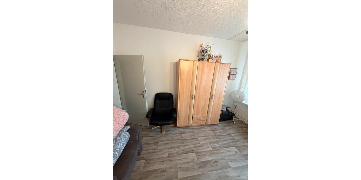 Etagenwohnung Mönchengladbach Nord - 2 Zimmer, 50 m&sup2;, 590&euro; | Angebot:24742522