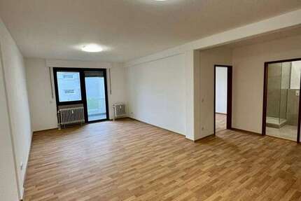 Wohnung zum Mieten in Saarbrücken 900 € 80 m²