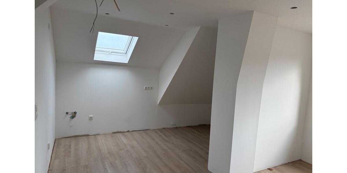 Dachgeschoßwohnung Steimbke - 4 Zimmer, 950&euro; | Angebot:22517876