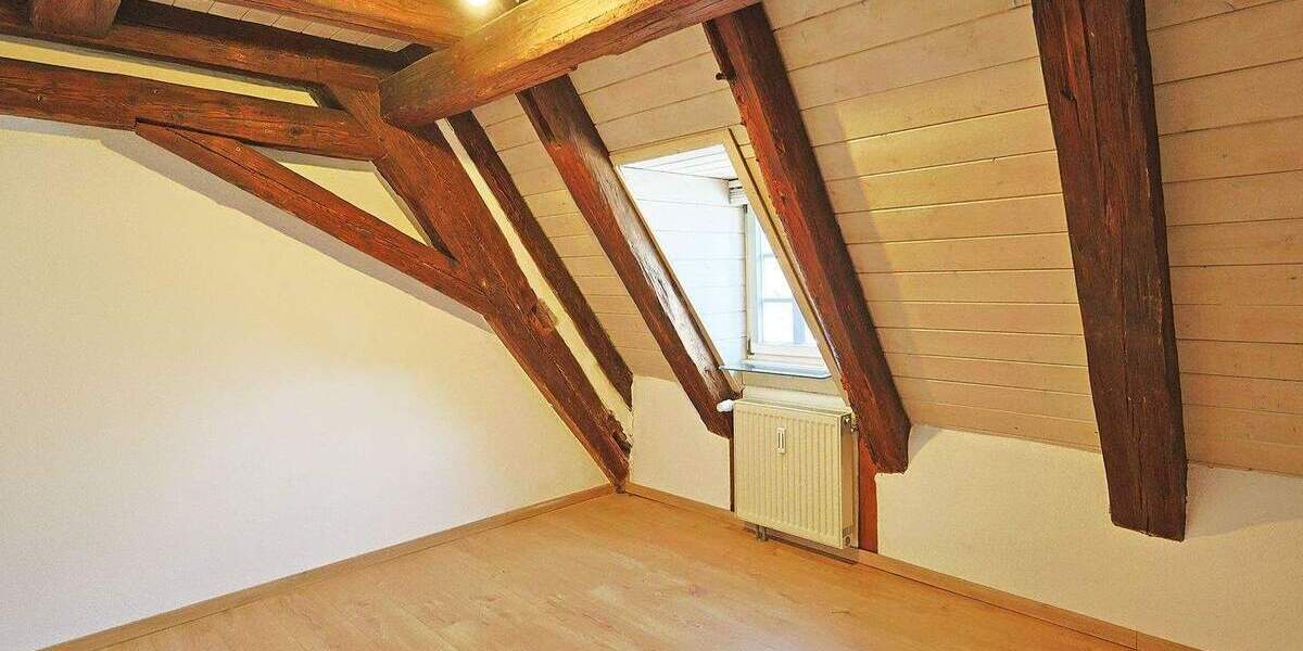 Etagenwohnung Renningen Malmsheim - 4 Zimmer, 98 m&sup2;, 1.000&euro; | Angebot:25897765