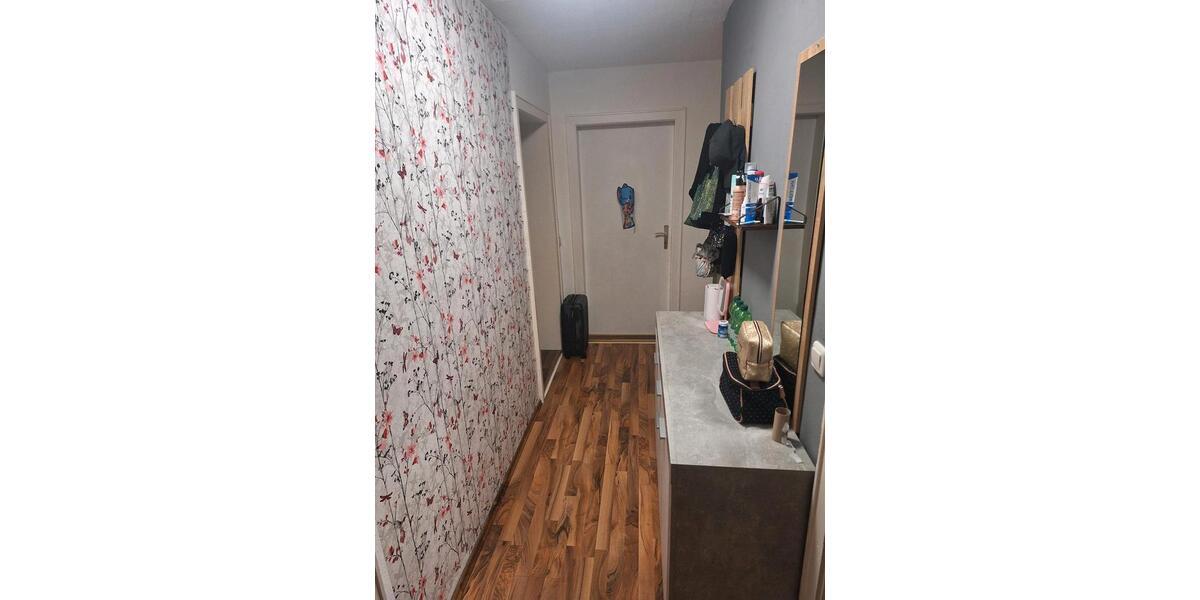 Erdgeschoßwohnung Selb - 3 Zimmer, 70 m&sup2;, 650&euro; | Angebot:25840257