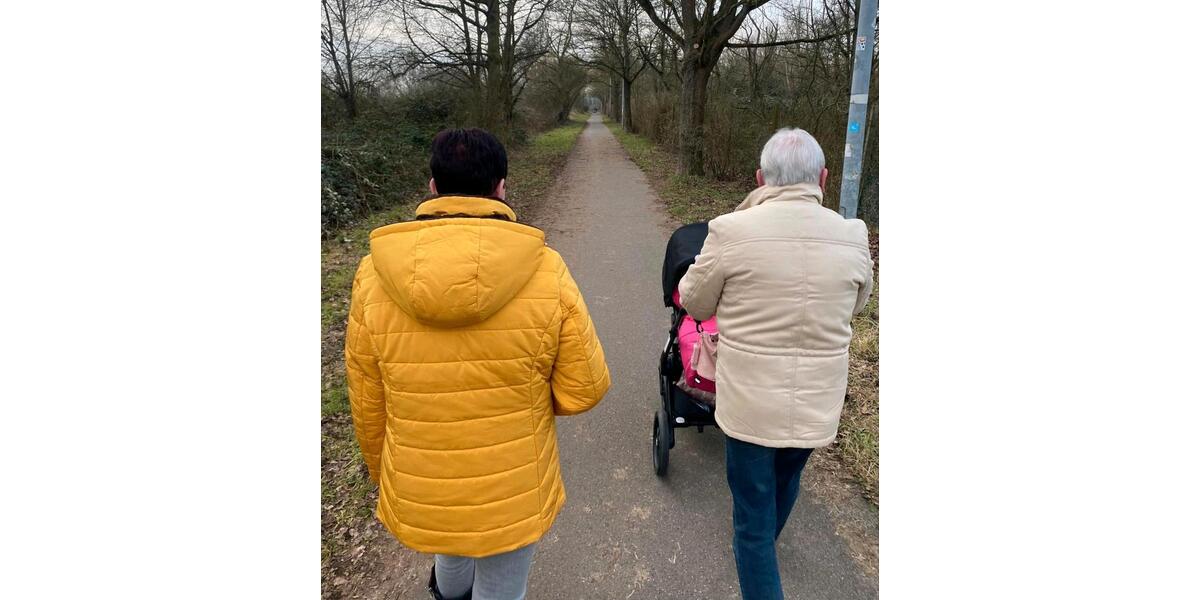 Etagenwohnung Sankt Augustin - 3 Zimmer, 90 m&sup2;, 1.300&euro; | Angebot:25160880