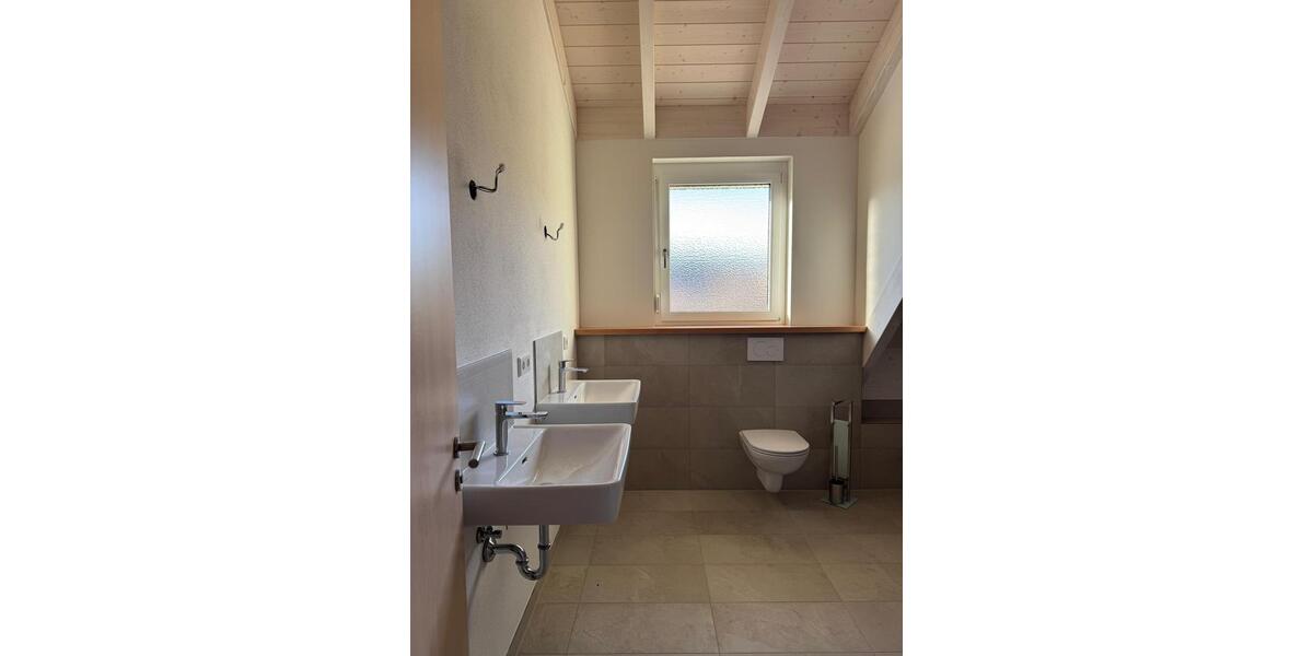 Doppelhaushälfte zur Vermietung 5 zimmer