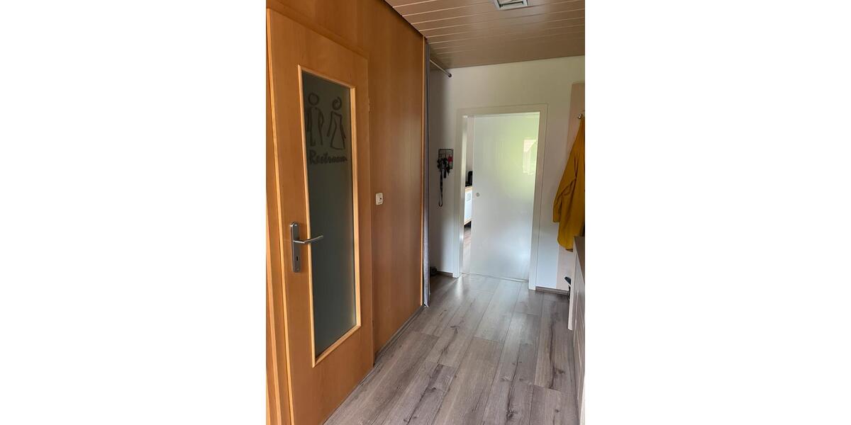 Etagenwohnung Dipperz - 5 Zimmer, 120 m&sup2;, 1.080&euro; | Angebot:26265652