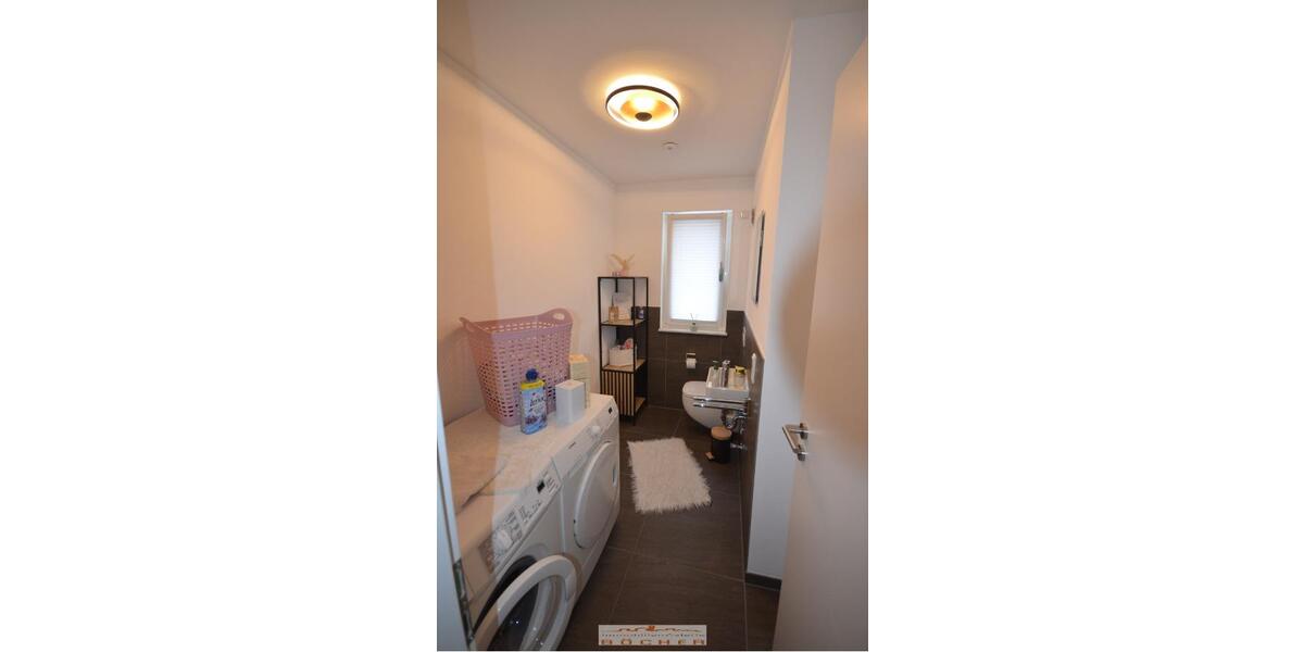 Etagenwohnung Eichenzell - 3.5 Zimmer, 95 m&sup2;, 1.150&euro; | Angebot:26619783