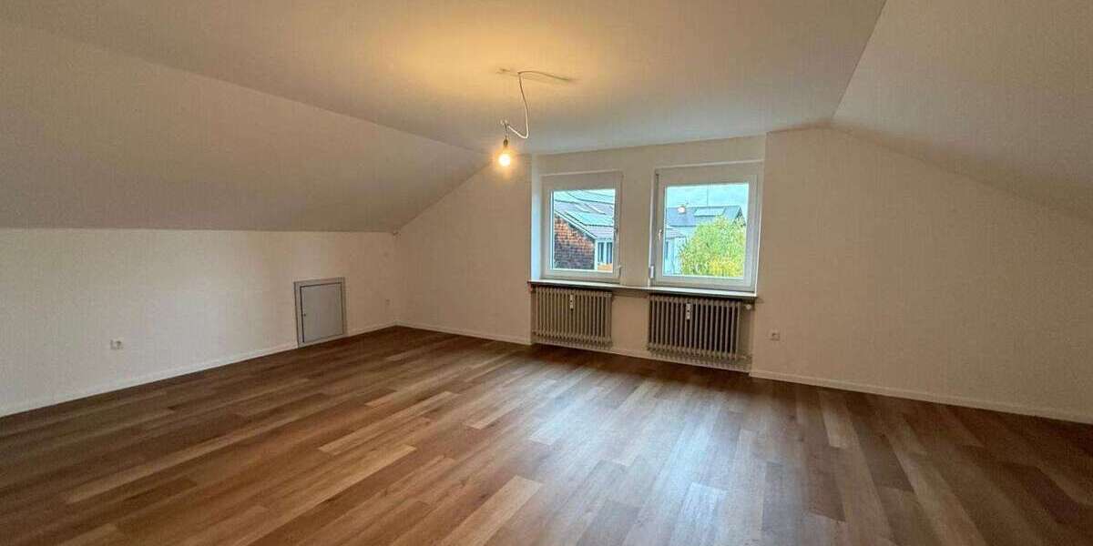 Etagenwohnung Triftern - 3 Zimmer, 84 m&sup2;, 600&euro; | Angebot:25550224