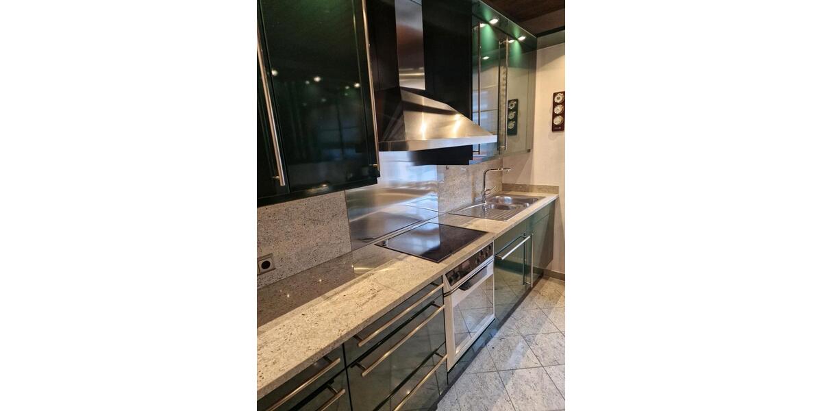 Etagenwohnung Bautzen - 4 Zimmer, 152 m&sup2;, 1.100&euro; | Angebot:24766861