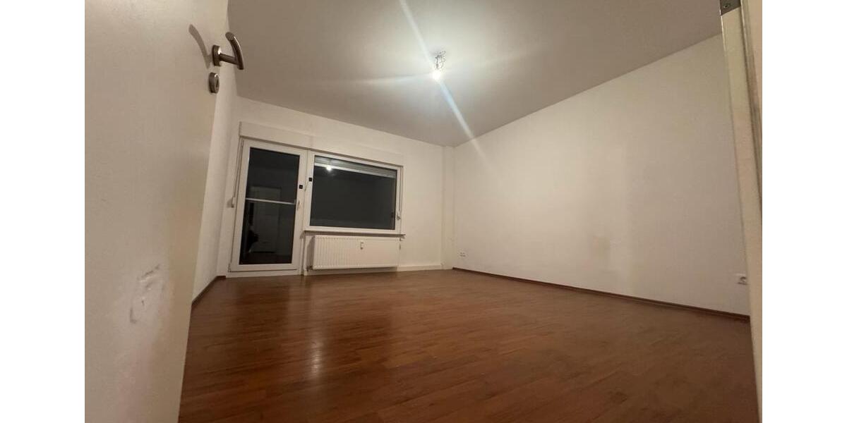 Etagenwohnung Radevormwald - 4 Zimmer, 76 m&sup2;, 570&euro; | Angebot:26119861