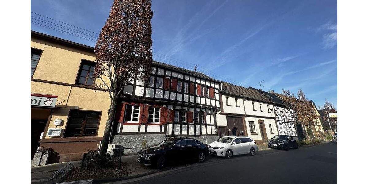Einfamilienhaus Euskirchen Flamersheim - 7 Zimmer, 190 m&sup2;, 2.660&euro; | Angebot:24139049