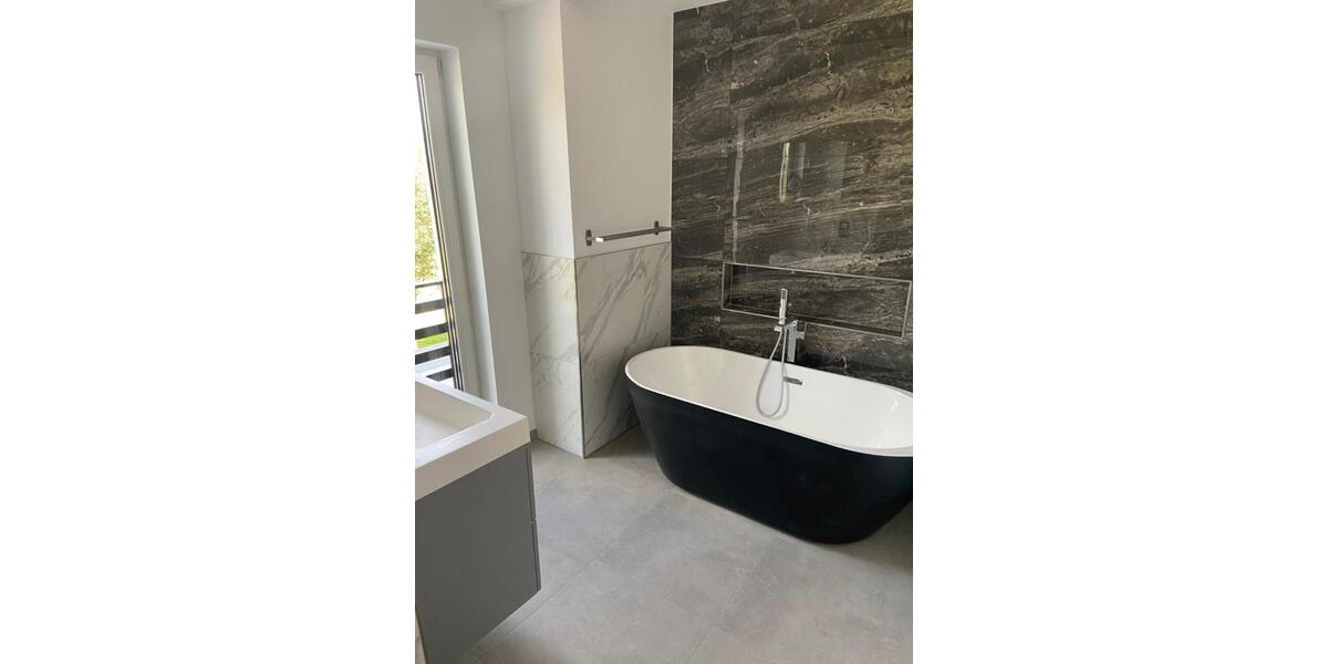 Doppelhaushälfte Westerheim - 6 Zimmer, 145 m&sup2;, 1.600&euro; | Angebot:25948217