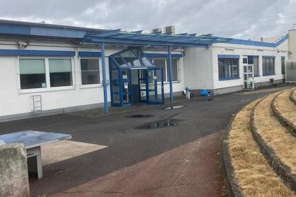 Moderne Bürofläche in Fuldabrück – frisch renoviert zimmer