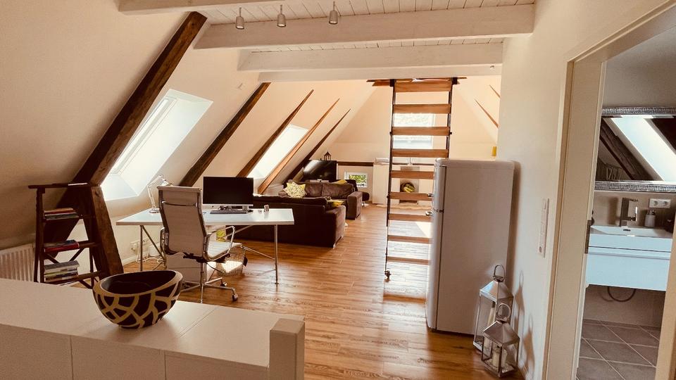 Wohnen auf Zeit Hamburg Rothenburgsort - 1 Zimmer, 70 m&sup2;, 1.350&euro; | Angebot:20828279