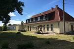 Wohnen auf Zeit Tarnow - 14 Zimmer, 300 m&sup2;, 15&euro; | Angebot:10740825