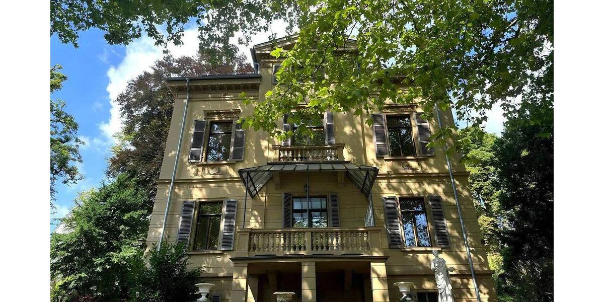 Etagenwohnung Wiesbaden Nordost - 4 Zimmer, 155 m&sup2;, 2.690&euro; | Angebot:26841296