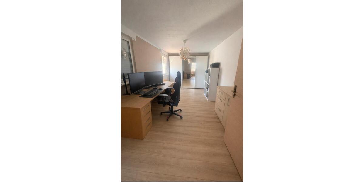 Etagenwohnung Ortenberg - 3 Zimmer, 78 m&sup2;, 790&euro; | Angebot:26241369