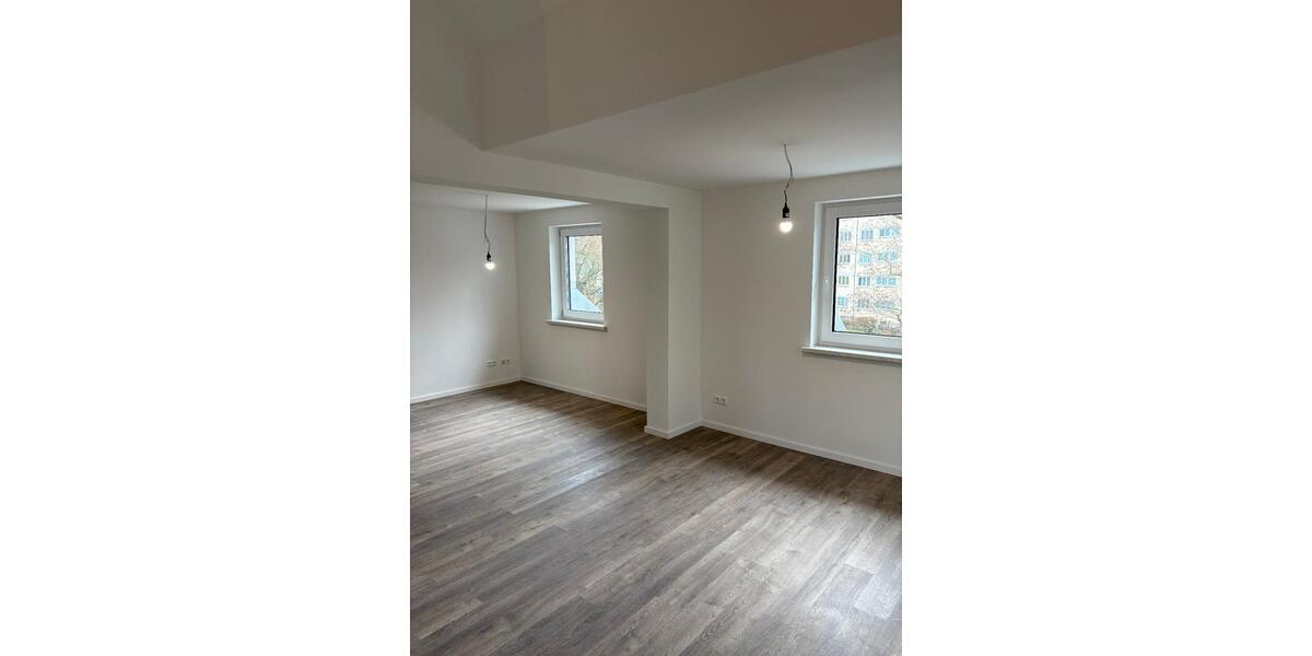 Dachgeschoßwohnung Berlin Reinickendorf - 2 Zimmer, 70 m&sup2;, 1.195&euro; | Angebot:26700284