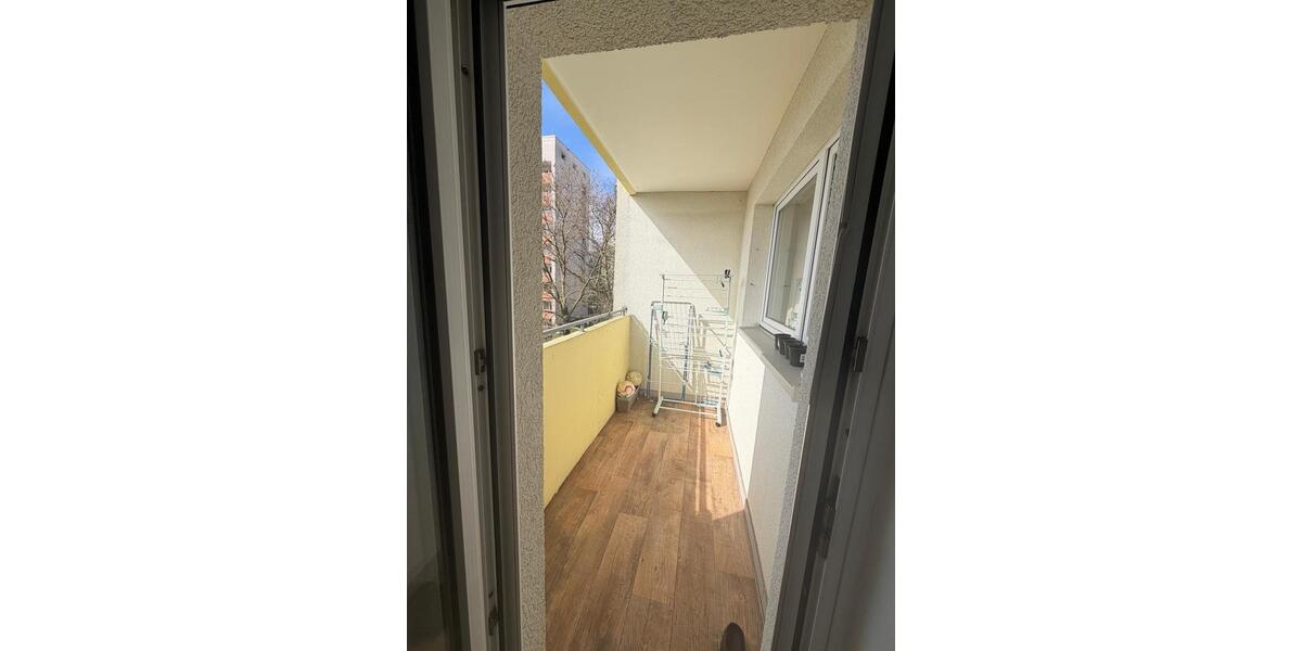 Etagenwohnung Dietzenbach - 3 Zimmer, 65 m&sup2;, 840&euro; | Angebot:26022160