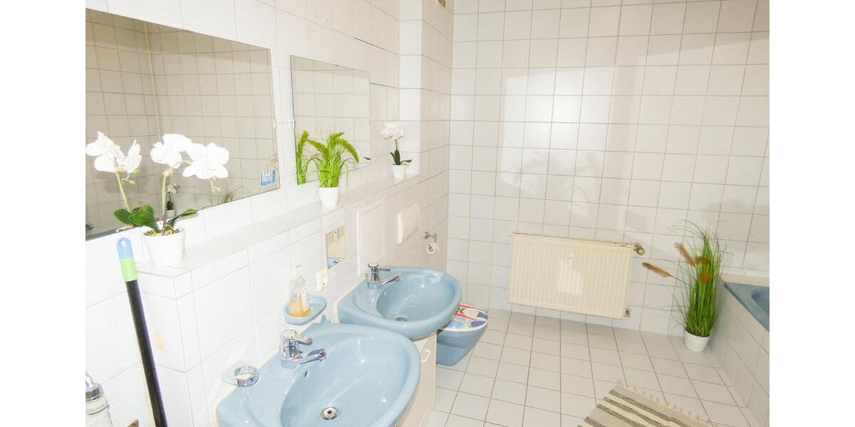 Wohnen auf Zeit Schwandorf - 3 Zimmer, 110 m&sup2;, 17&euro; | Angebot:18427588