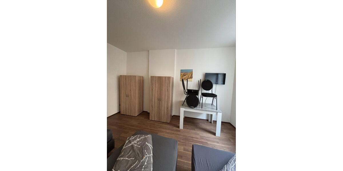 Wohnen auf Zeit Halle (Saale) Büschdorf - 12 Zimmer, 12 m&sup2;, 12&euro; | Angebot:10294514