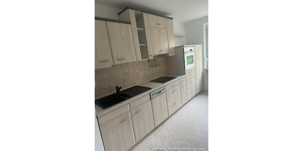 Erdgeschoßwohnung Deggendorf - 3.5 Zimmer, 91 m&sup2;, 790&euro; | Angebot:26548873