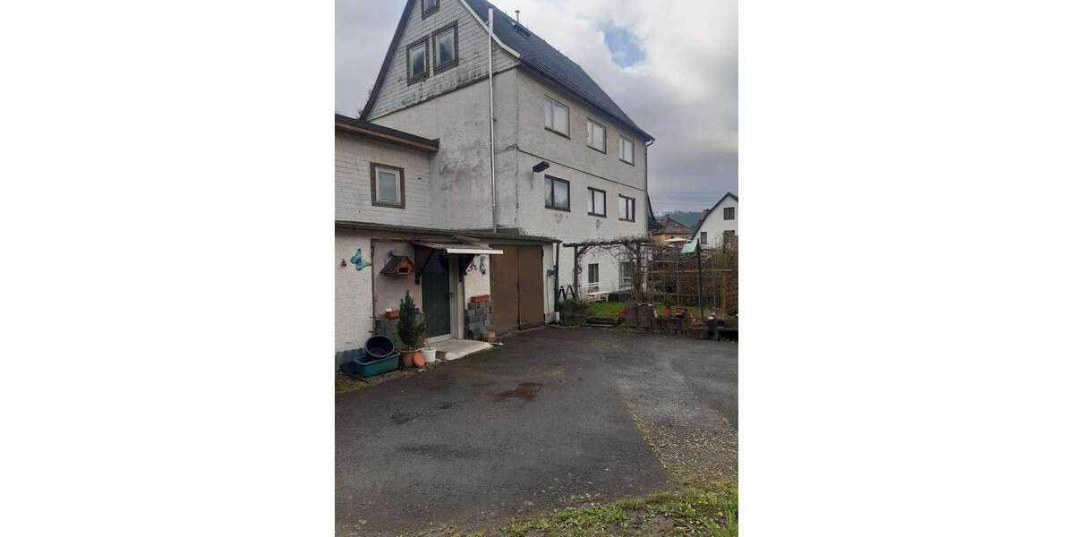 Einfamilienhaus Steinach - 8 Zimmer, 146 m&sup2;, 300&euro; | Angebot:27286995