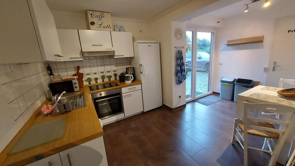 Wohnen auf Zeit Hammah - 4 Zimmer, 100 m&sup2;, 16&euro; | Angebot:26441663