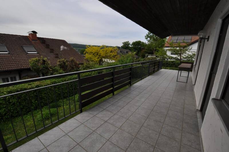 Etagenwohnung Gaienhofen-Hemmenhofen Hemmenhofen - 4 Zimmer, 131 m&sup2;, 1.450&euro; | Angebot:26545146