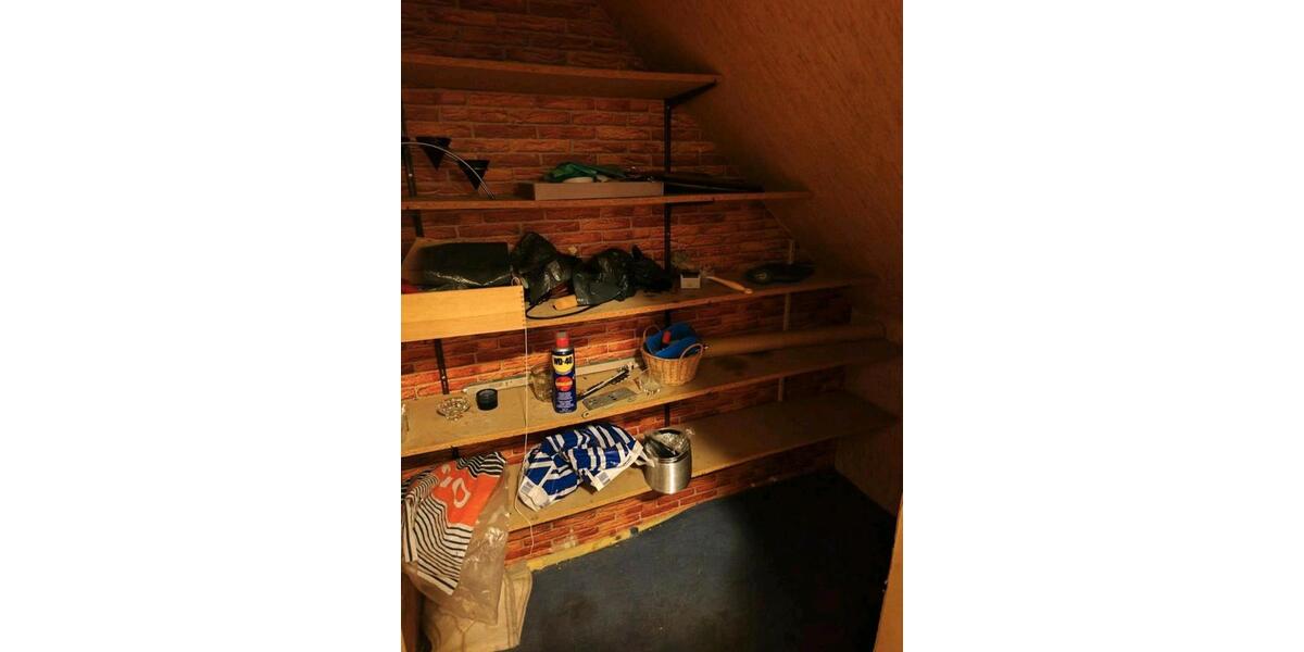 Erdgeschoßwohnung Bielefeld Mitte - 4 Zimmer, 100 m&sup2;, 1.200&euro; | Angebot:26026040