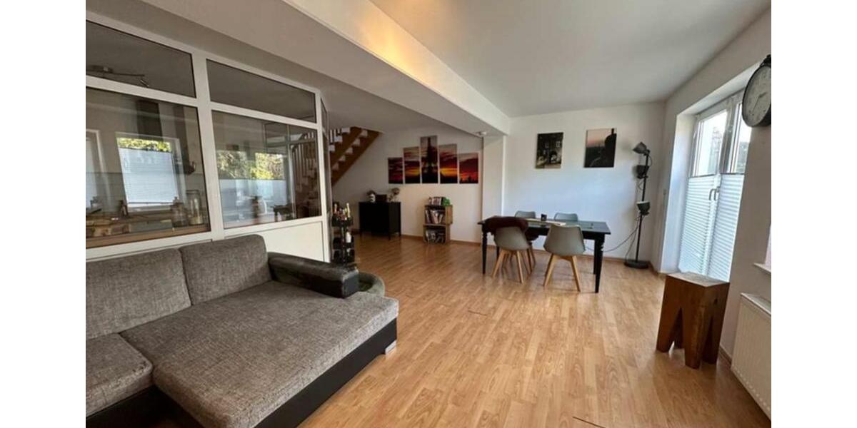 Maisonettenwohnung Hagenburg - 3 Zimmer, 114 m&sup2;, 900&euro; | Angebot:26531326