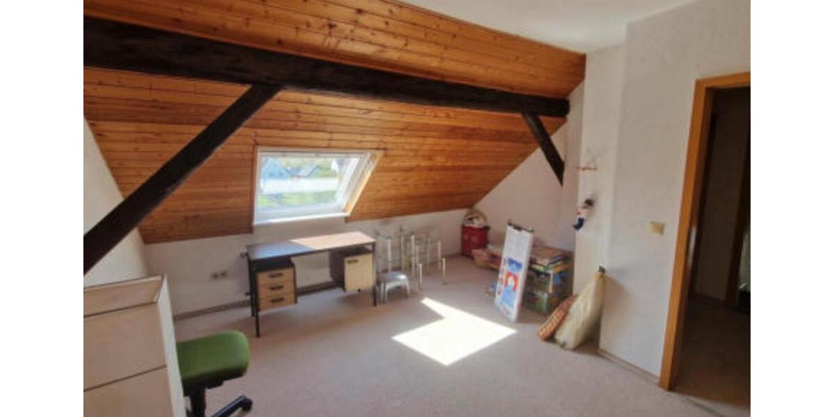 Einfamilienhaus Höxter - 8 Zimmer, 155 m&sup2;, 950&euro; | Angebot:26652609