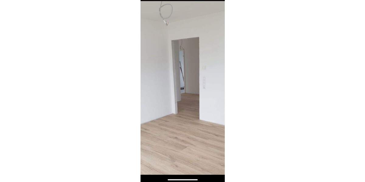 Etagenwohnung Crailsheim - 3 Zimmer, 102 m&sup2;, 1.260&euro; | Angebot:23954977