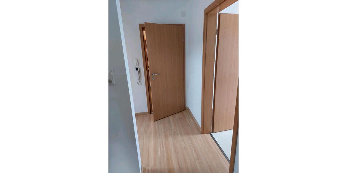 Dachgeschoßwohnung Bissingen - 1 Zimmer, 40 m&sup2;, 700&euro; | Angebot:25784395